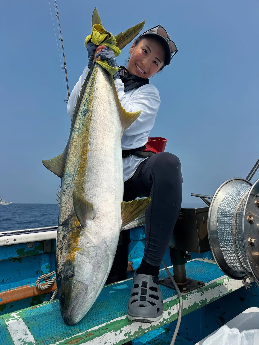 Instagram post by @mih0rin0628 for ShimanoFishing Japan. Caption reads: \ 7月8日みぽライブベイト仕立てꕤ︎︎/
・
 #ライブベイト #キハダマグロ #鮪 
 #二宮丸....