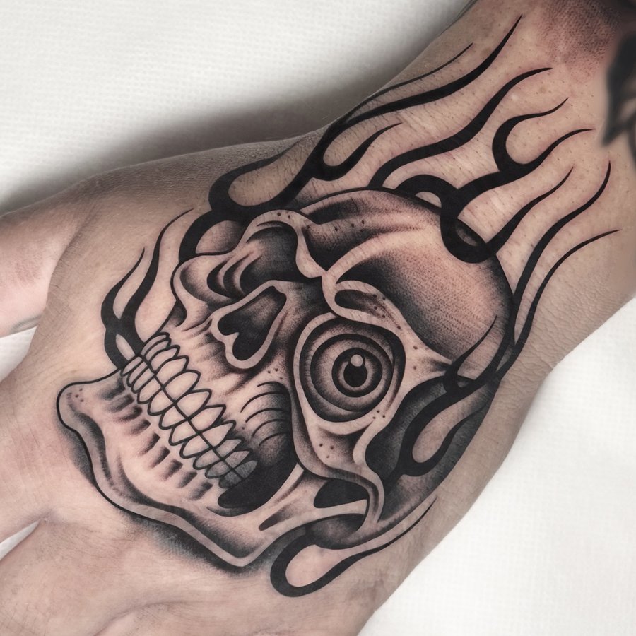 Instagram post by @saschi_mccormack for Killer Ink Limited. Caption reads: Oíche Shamhna Shona Daoibh
Sponsored by....