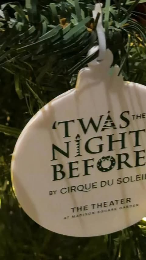 Instagram post by @katewoss for Cirque du Soleil. Caption reads: [...] to see ’Twas the Night Before… by....