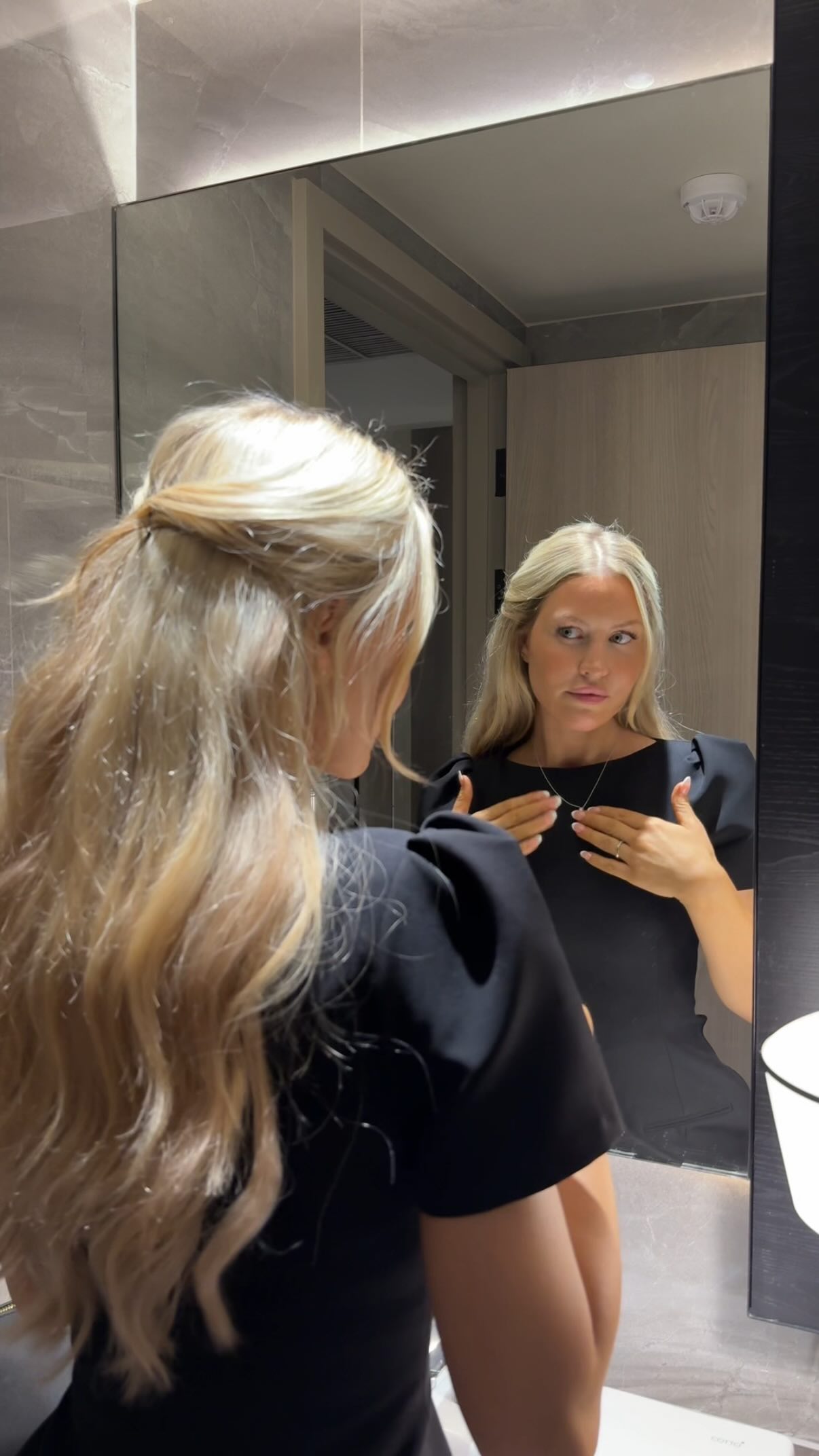 Instagram post by @nikitaisabellas for SIF JAKOBS JEWELLERY. Caption reads: The beauty lies in the small details. Sif Jakobs....