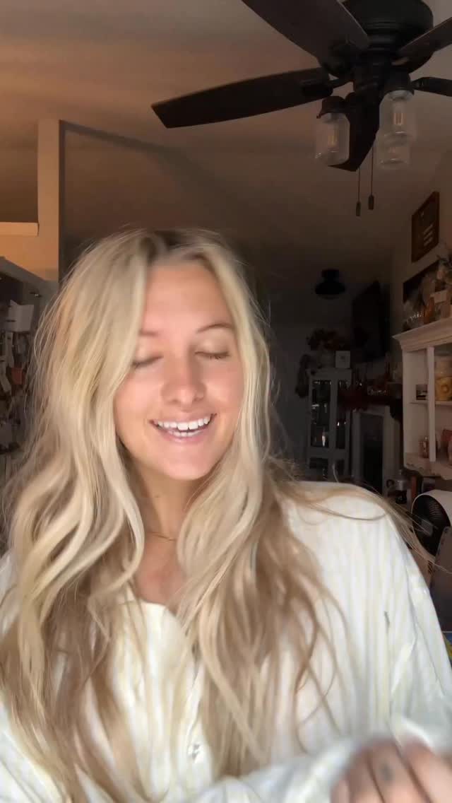 Instagram post by @brookerobertss10 for Gametime. Caption reads: Use my code “ROBERTS” for $20 off your first....