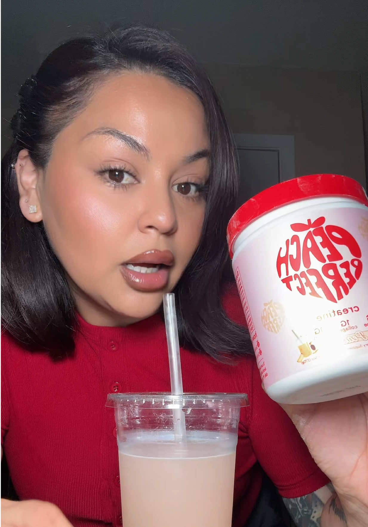 TikTok post by @v_venessa for Peach Perfect Nutrition. Caption reads: Hello summer peach 🍑 @Peach Perfect Nutrition.