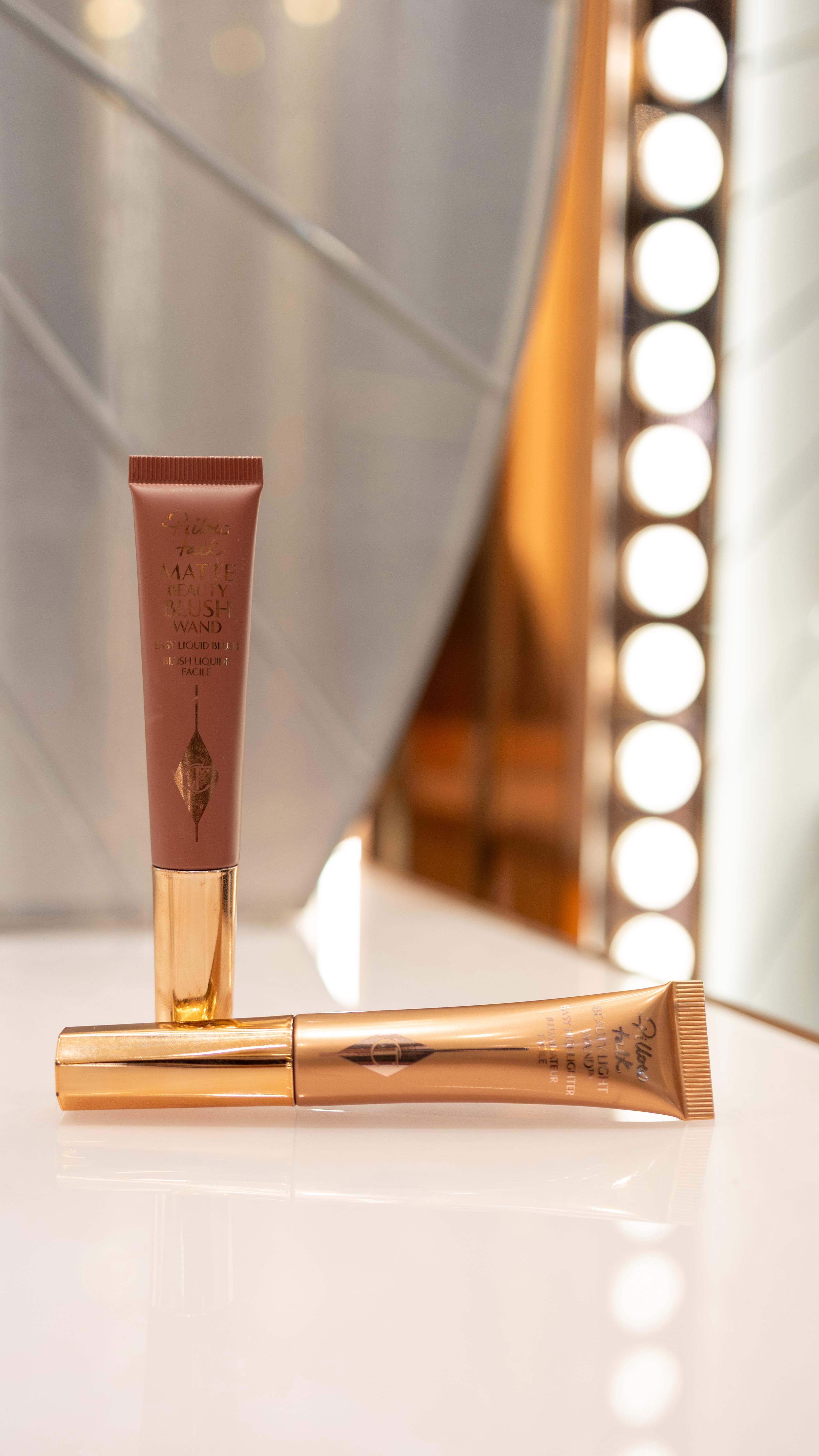 Instagram post by @bellezapalacio for Charlotte Tilbury. Caption reads: Bienvenid@s al nuevo espacio de @charlottetilbury....