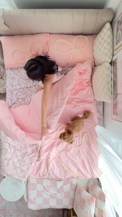 Instagram post by @phoeberreynolds for Filterbaby. Caption reads: [...] make all the difference  ✨
@thefilterbaby is....