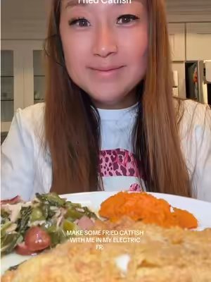 TikTok post by @ginagotit_ for Pukomc. Caption reads: @Pukomc best deep fryer! 🐟🍴sooo good! [...].