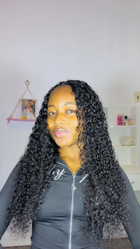Instagram post by @pah_nah_she for Luvme Hair. Caption reads: [...] get over how natural this looks! 😍....