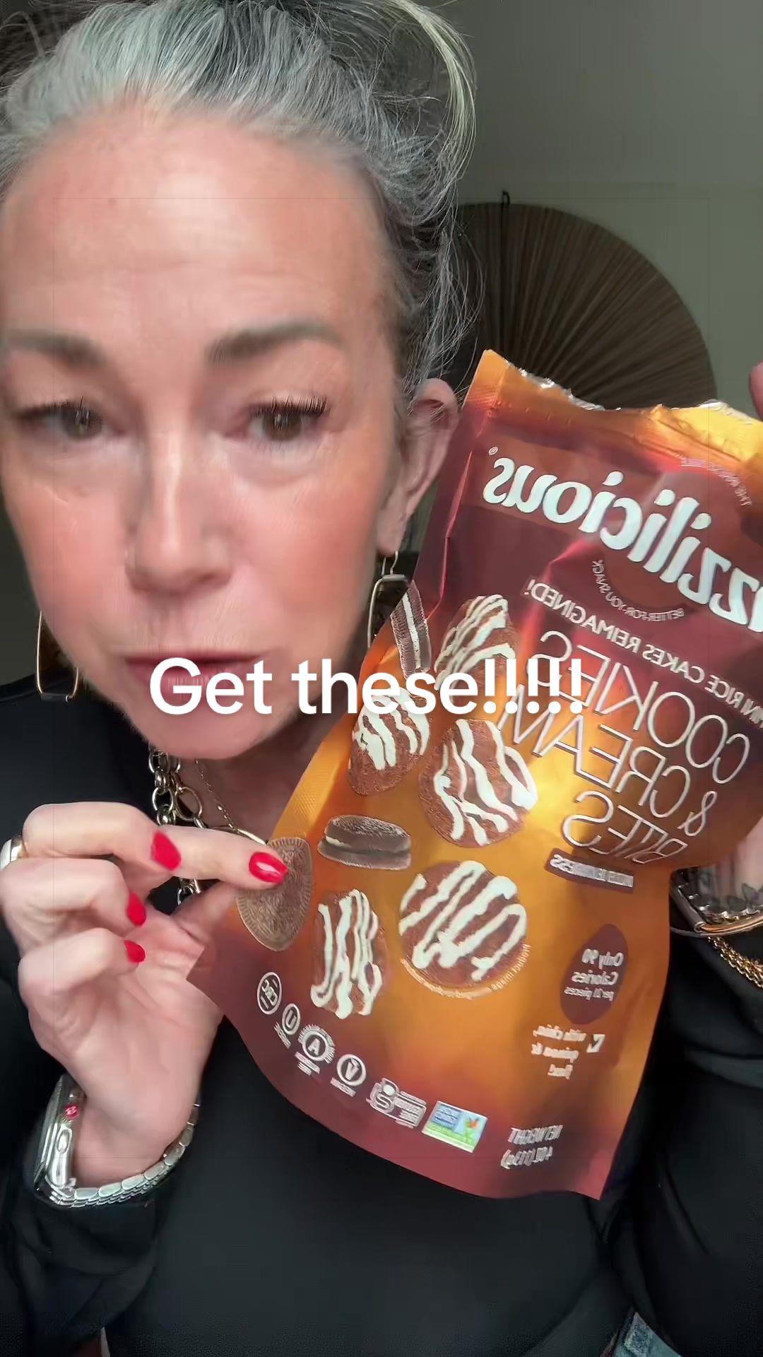 TikTok post by @aestheticaleestyles for Drizzilicious. Caption reads: [...] The cookies and cream are amazing!....