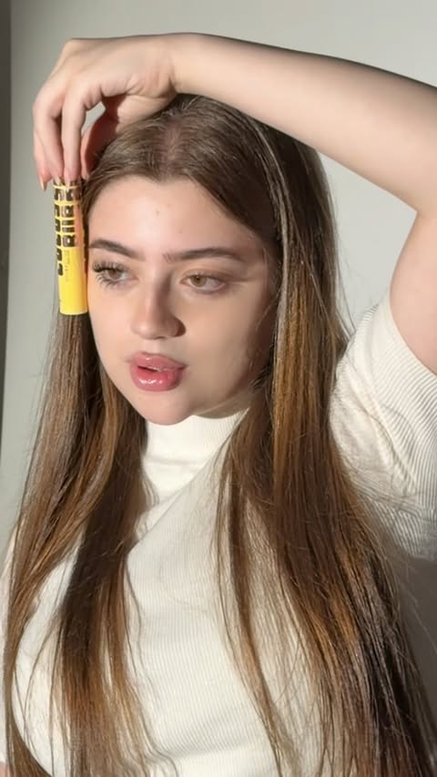 Instagram post by @lilium.mahayni for Maybelline New York. Caption reads: A little behind the scenes 🎬 From the PR box to....