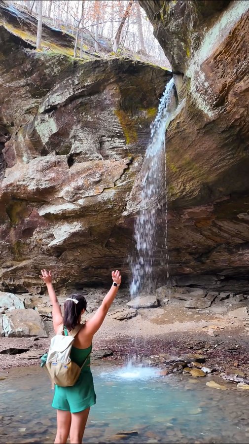 Instagram post by @somewhere.in.arkansas for CamelBak. Caption reads: #DETAILS 👇🏻👇🏻👇🏻 #ad​

Here are three....