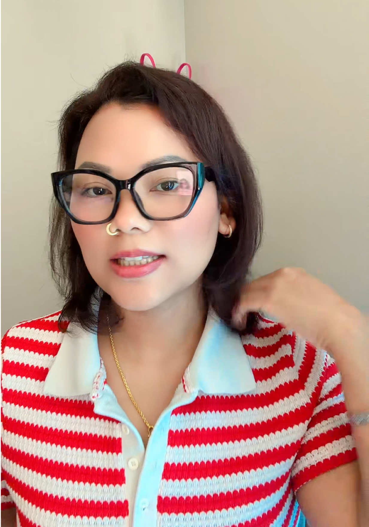TikTok post by @migmatamanggurungh for HerStyler Haircare. Caption reads: [...] #hairserum #hairoil #herstylerhaircare....