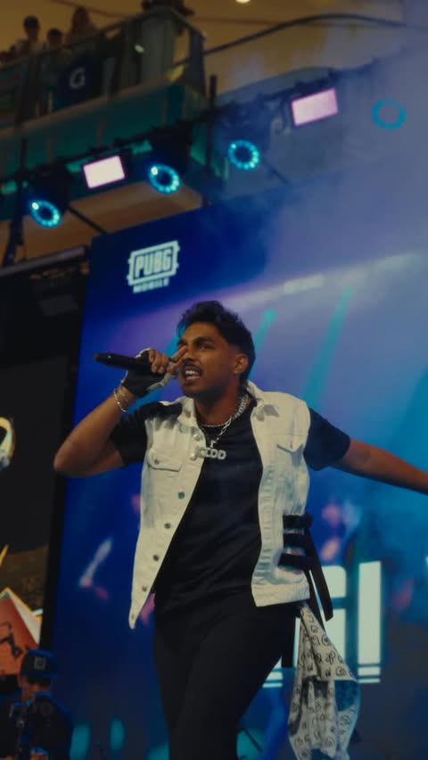 Instagram post by @yonnyboii for Sony Music. Caption reads: [...] at Sunway Pyramid! #PUBGMInfiniti....