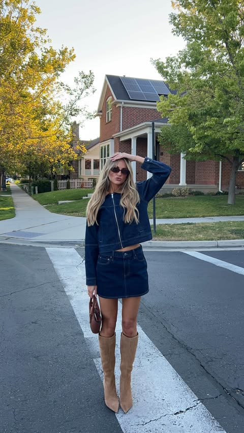 Instagram post by @beccers_gordon for Uber Eats. Caption reads: [...] #teacher #teacherlife #UberPartner @ubereats.