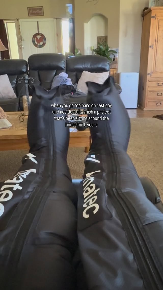 Instagram post by @waddellrunninglady for Hyperice. Caption reads: My compression boots give me super powers and my....