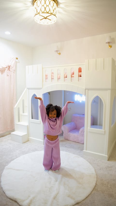 Instagram post by @jaylabrenae for Pottery Barn Kids. Caption reads: [...] B. got her dream room thanks to....