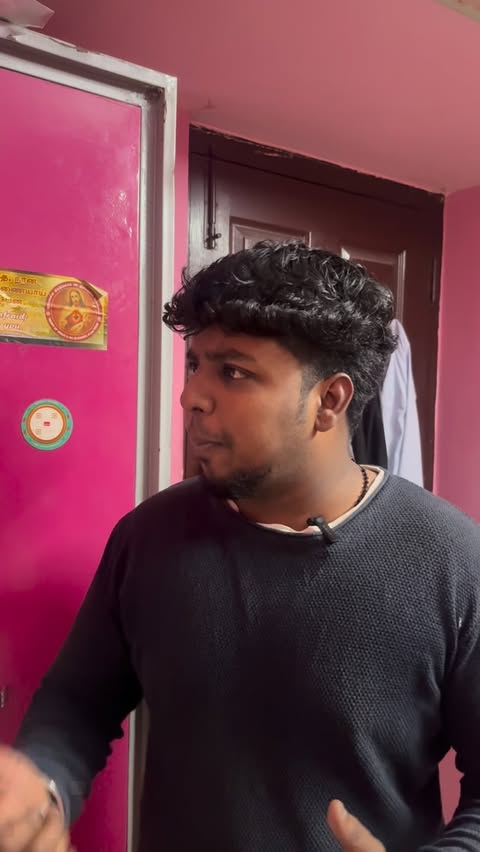 Instagram post by @_soundhar_ for Sathya Retail. Caption reads: Tag that PG mate😂 In frame: @_soundhar_....
