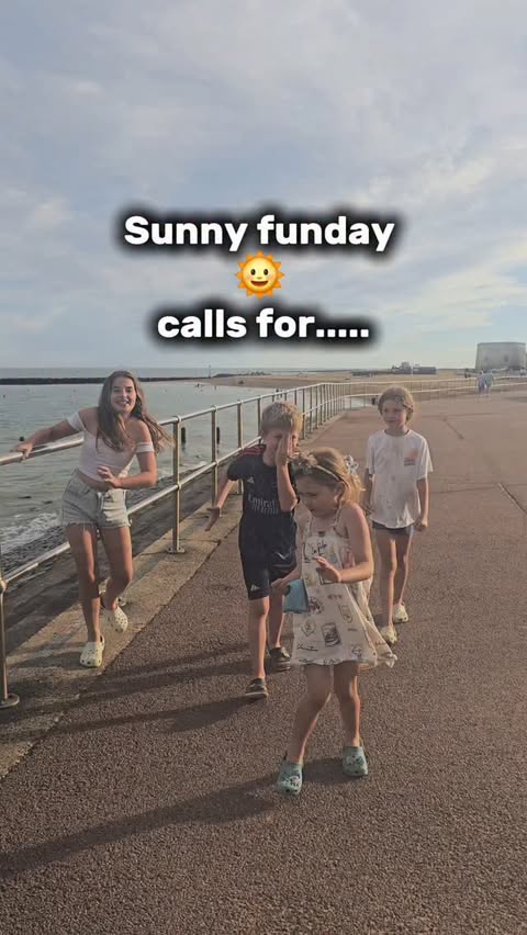 Instagram post by @jolenescrazyfamilyof6 for Toby Carvery. Caption reads: Ad- Refueling at @tobycarvery after a busy day of....