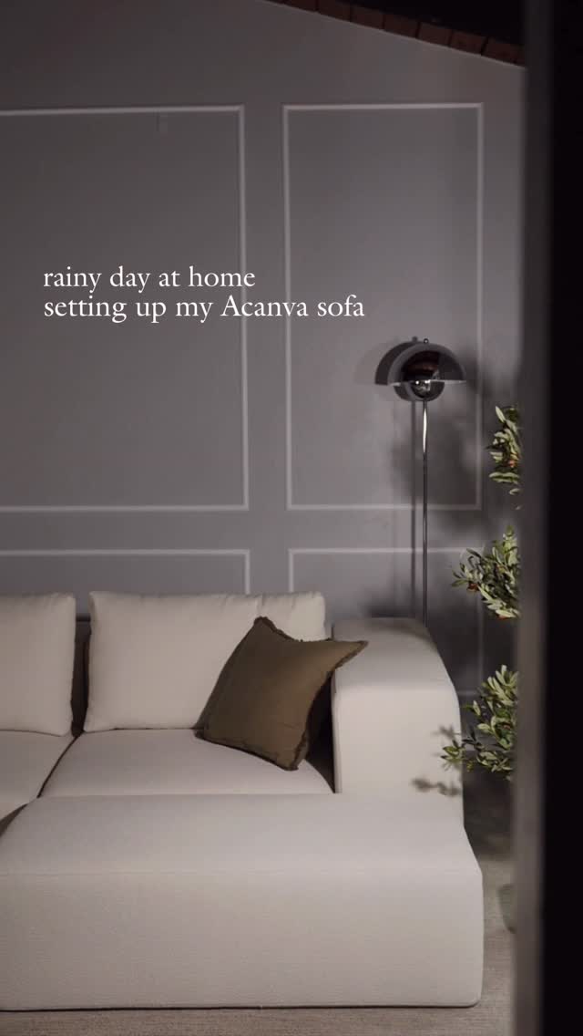 Instagram post by @paulashome29 for Acanva. Caption reads: [...] time to set up my new modular sofa from....