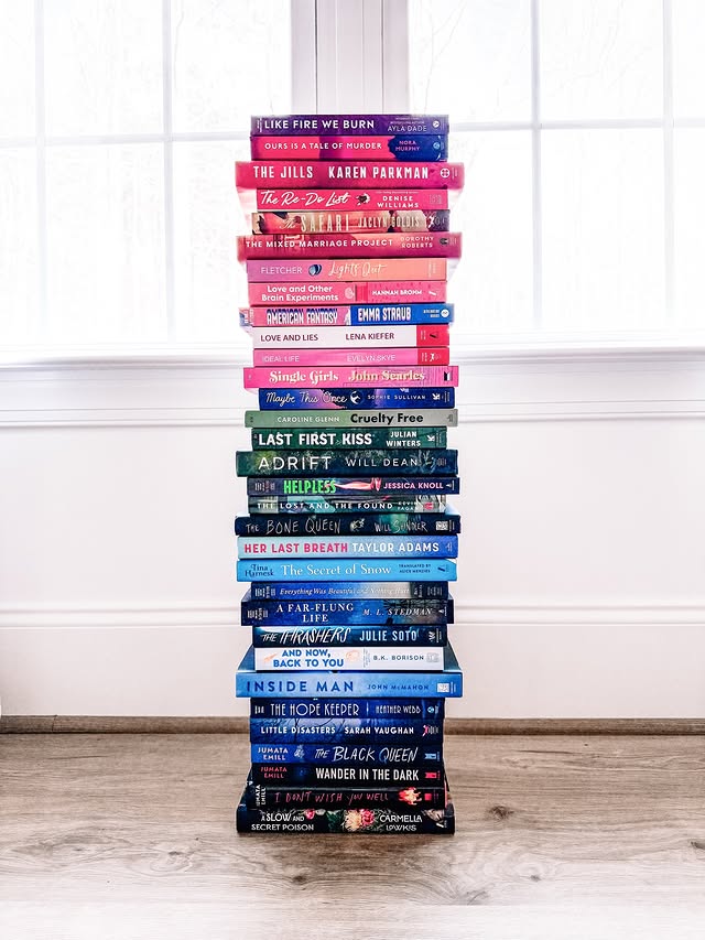 Instagram post by @marensreads for Underlined. Caption reads: it’s book mail on a thursday this week 🥰 swipe ➡️....