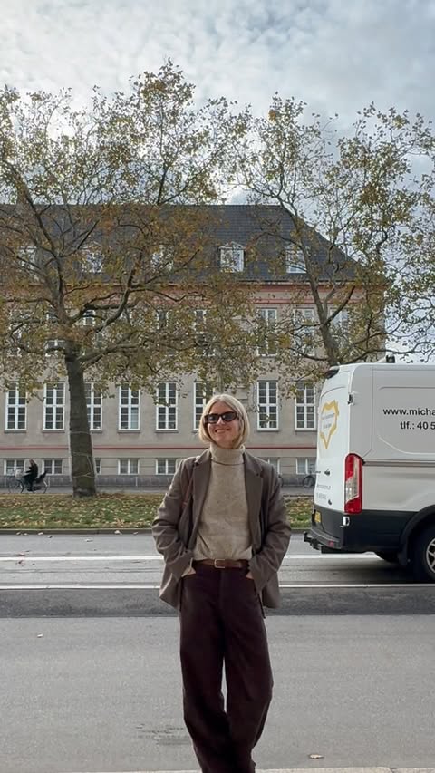 Instagram post by @josephinebredsted for Baum und Pferdgarten. Caption reads: [...] @sixames 
Pants @softrebels 
Belt....