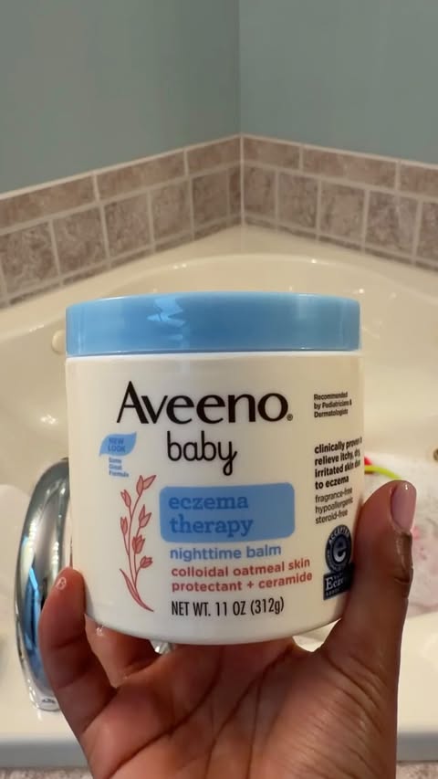 Instagram post by @karisbell_ for AVEENO Baby. Caption reads: #AveenoBabyPartner @aveenobaby Do your kids like....