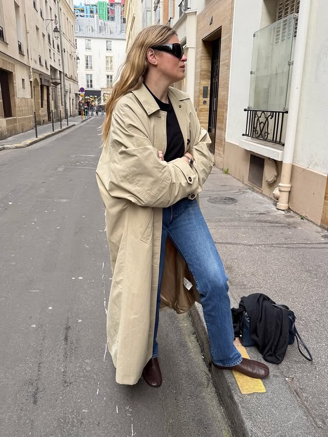 Instagram post by @sidselalling for ARKET. Caption reads: Annonce @arketofficial || Strolling around Marais....