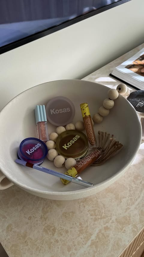 Instagram post by @ethellane_ for Kosas. Caption reads: This blush is EVERYTHINGG😍| 5 minute makeup using....