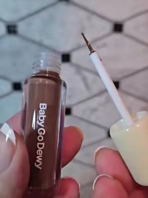 TikTok post by @itsmeallegra_a1 for Babygodewy Beauty. Caption reads: [...] at all. I actually really like it!....