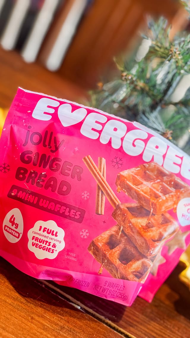 Instagram post by @puls.ky for Eat Evergreen. Caption reads: #ad The yummiest holiday treat with @eatevergreen....