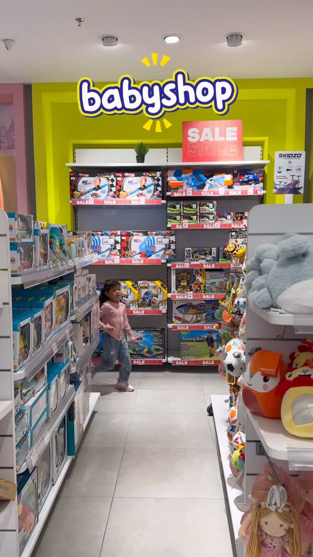 Instagram post by @kakak.kerinting for Babyshop. Caption reads: babyshop mmg kedai kami dari dulu lagi! Cawangan....