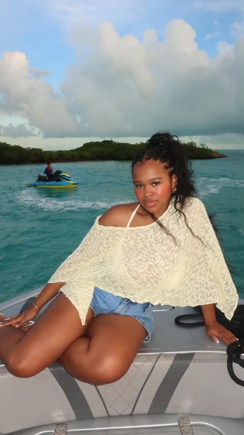 Instagram post by @mickyygordon for Chipotle. Caption reads: Traveling in style with @chipotle x @beis ofc 💗💗....