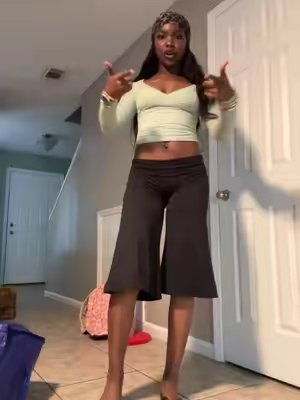 TikTok post by @carlin3xtdoor for Jojoans. Caption reads: @JOJOANS choose these #fypシ゚viral [...].