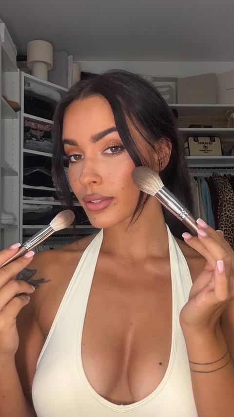 Instagram post by @gioiastellaa for JESSUP. Caption reads: 5-minute makeup with @jessupbeauty_official 🥥....