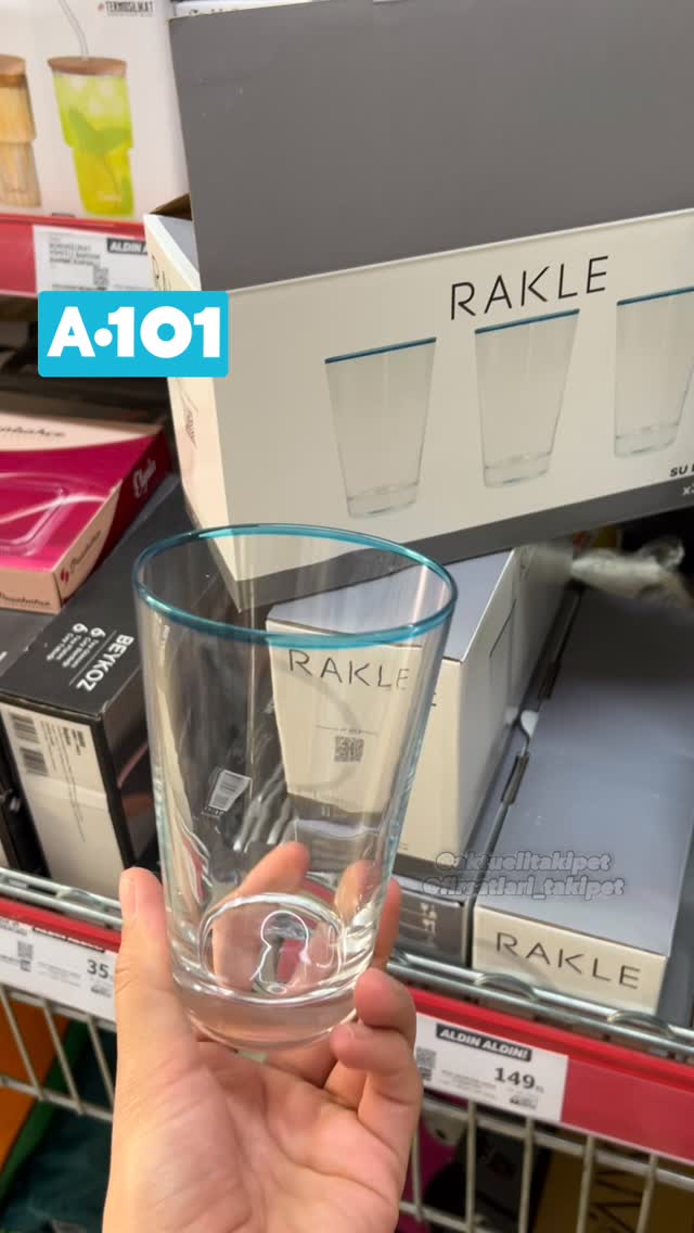 Instagram post by @firsatlari_takipet for A101. Caption reads: 🚨 25 Eylül Perşembe A•101’e rimli bardaklar....