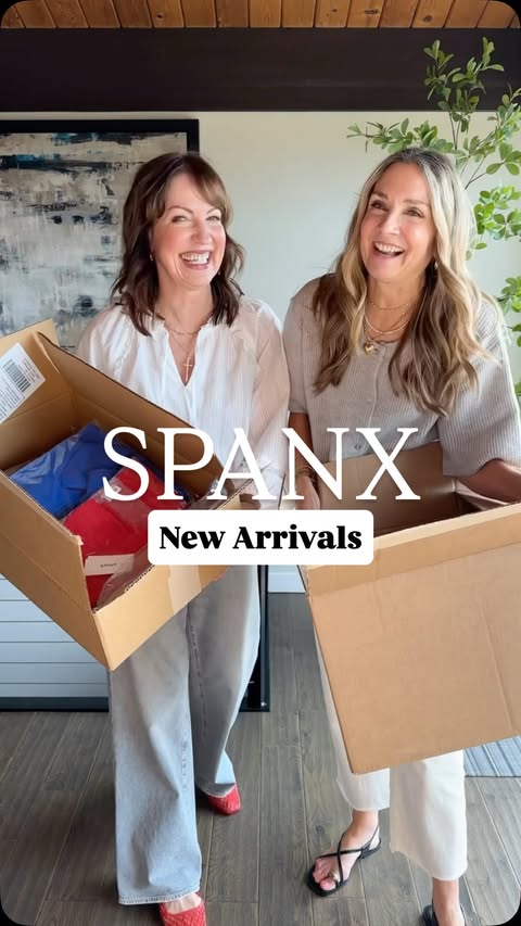 Instagram post by @lastseenwearing for SPANX. Caption reads: Comment SHOP for links!🔗 @Spanx unboxing....