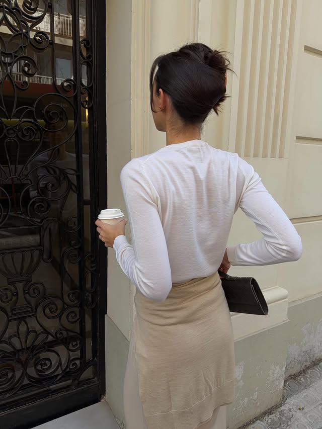 Instagram post by @blancaarimany for Falconeri. Caption reads: [...] feeling like spring in Barcelona with....