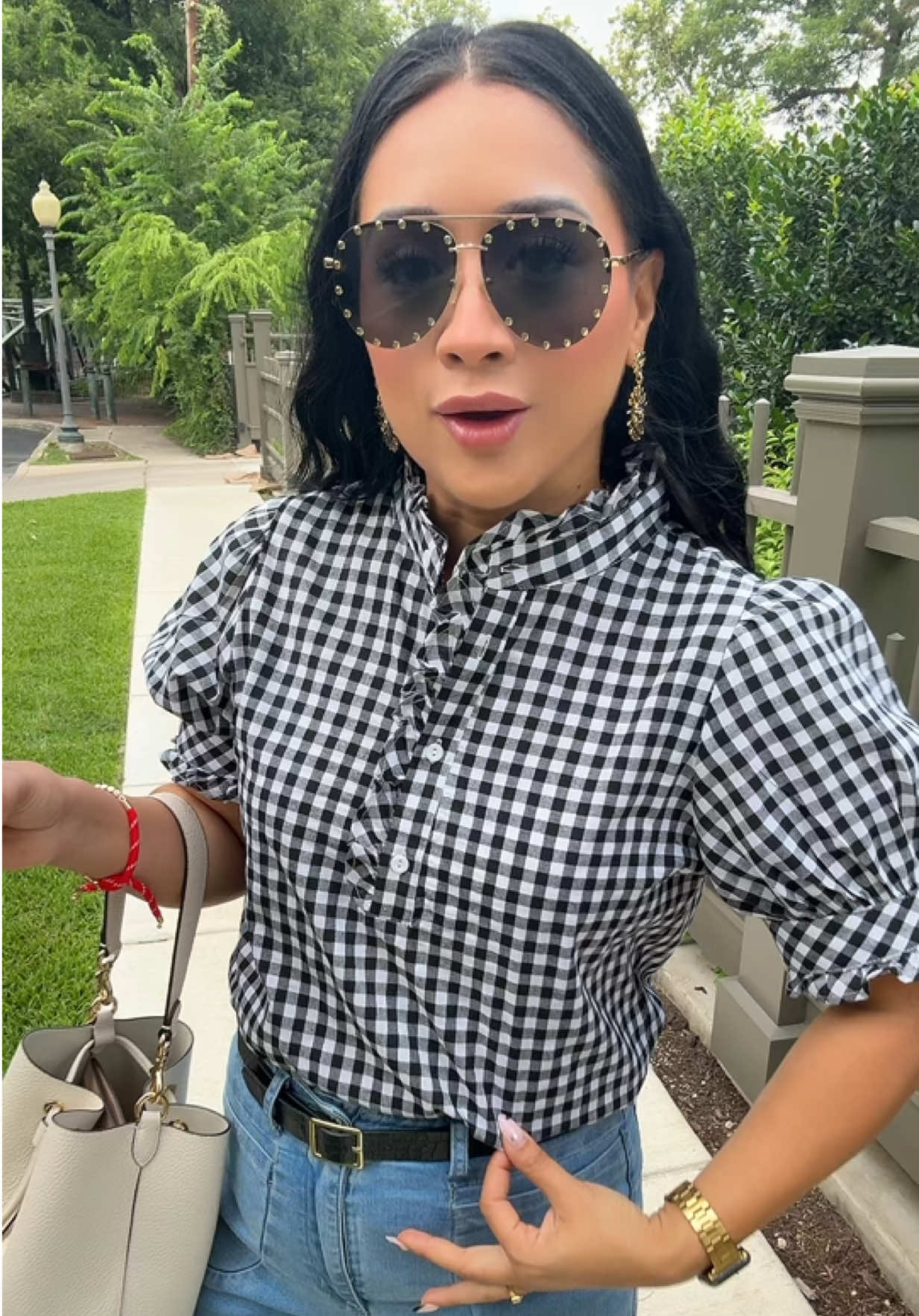 TikTok post by an influencer for Cicy Bell Shop. Caption reads: [...] for summer is a must! @Cicy Bell shop #DFYD....