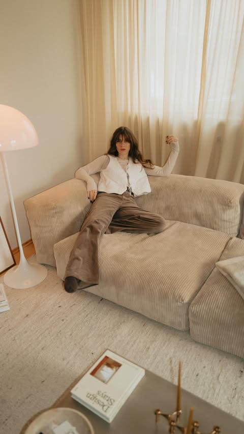 Instagram post by @deanikollaj for Vetsak. Caption reads: [...] ad: not your ordinary sofa.

With @vetsak....