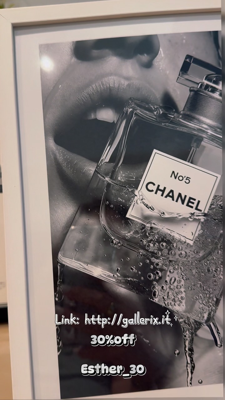 Instagram post by @esther.blueyes_ for Gallerix. Caption reads: Thank you @gallerix 
https://gallerix.com/
30% off....