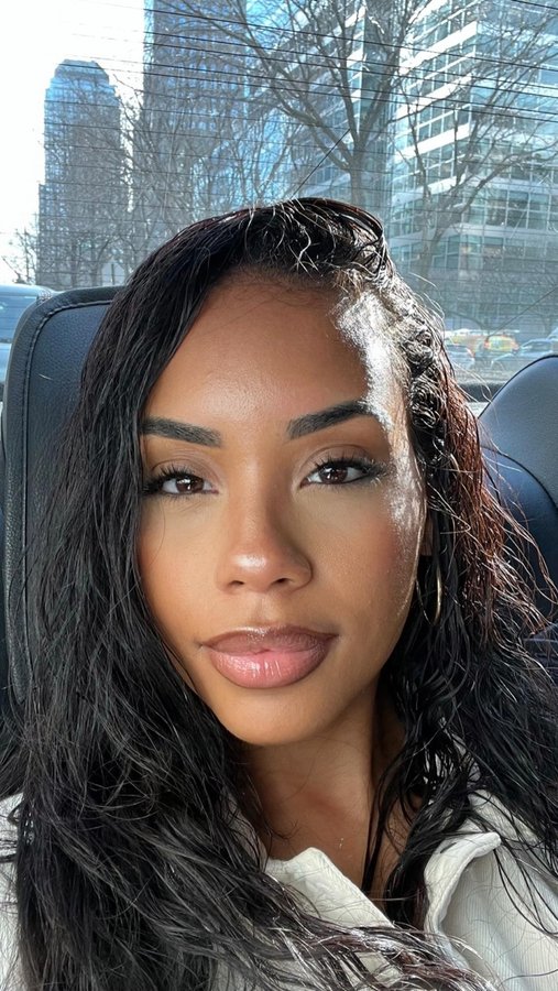 Instagram post by @prettywithlee for Natural Vitality. Caption reads: Sleepy Girl Mocktail 🍸

All you need is some tart....