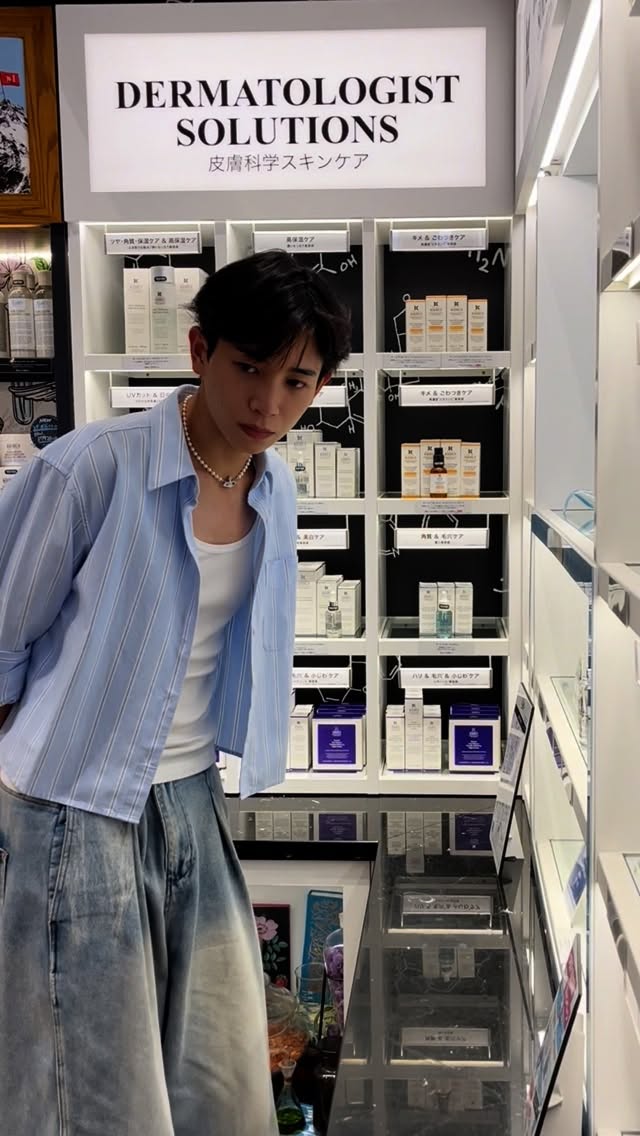 Instagram post by @yudai_shimamura for Kiehl's Japan. Caption reads: .
キールズ モイストクレンザー....