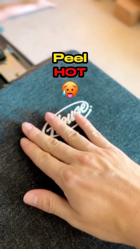 Instagram post by @ikendoitstudio for HeatPressNation. Caption reads: Don’t mess up your puff HTV ‼️ [All materials +....