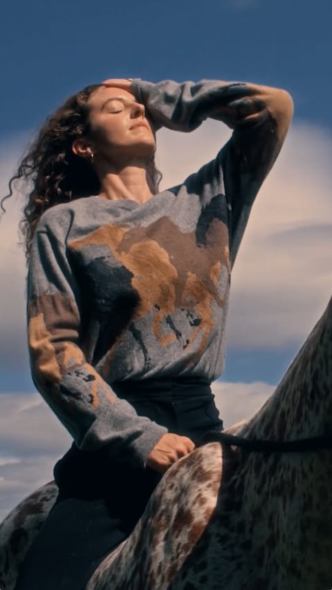 Instagram post by @operationcentaur for Stella McCartney. Caption reads: [...] horse t-shirt in organic cotton.....
