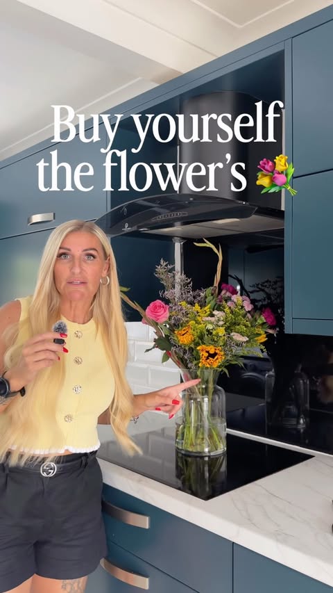 Instagram post by @lauren_bishh14 for Freddie's Flowers. Caption reads: You don’t have to wait for someone else to buy you....