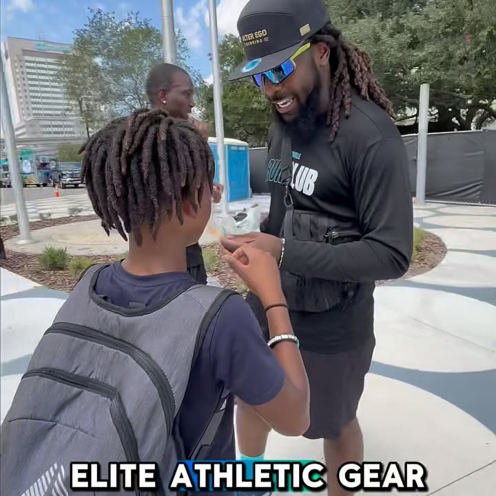 Instagram post by @riquebentley for Elite Athletic Gear. Caption reads: [...] growth, and 365 days of....