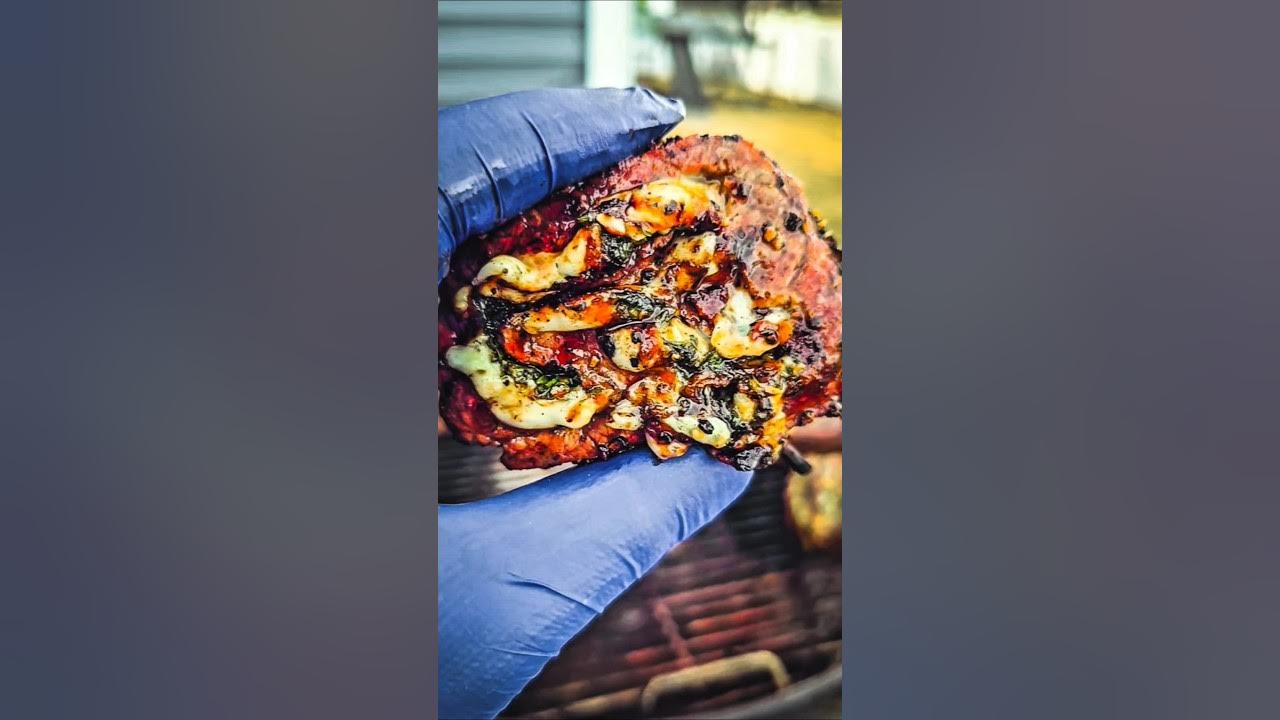 YouTube post by @Jstewsbbq for Heath Riles BBQ. Caption reads: [...] (binder) @howtobbqright Steak Rub....