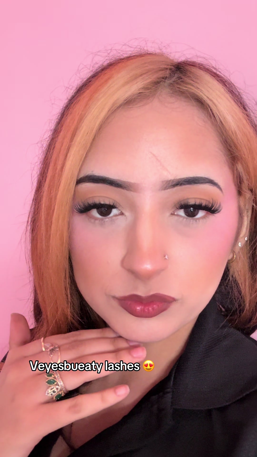 TikTok post by @lamexicanitakarina for VeyesBeauty. Caption reads: [...] Lashes! My new fav lashes from @VEYESBEAUTY....