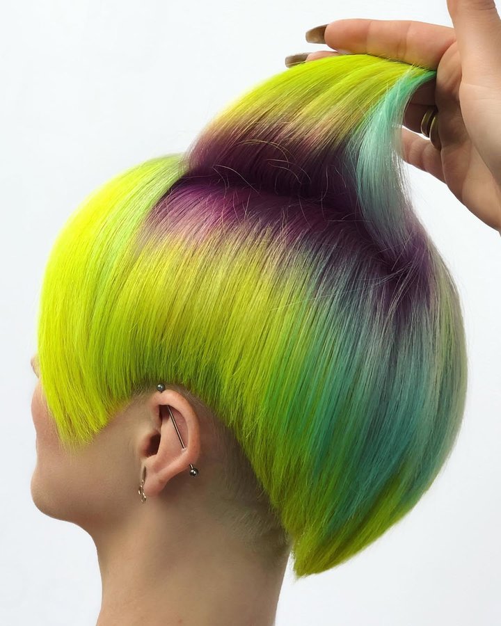 Instagram post by @presleypoe for Barbershopconnect. Caption reads: On my next post I’m going to do another carousel....