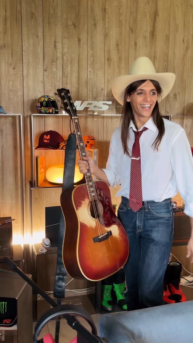 Instagram post by @migbabol for CUPRA Italia. Caption reads: Con Lucio è stato tutto meraviglioso, qui un....