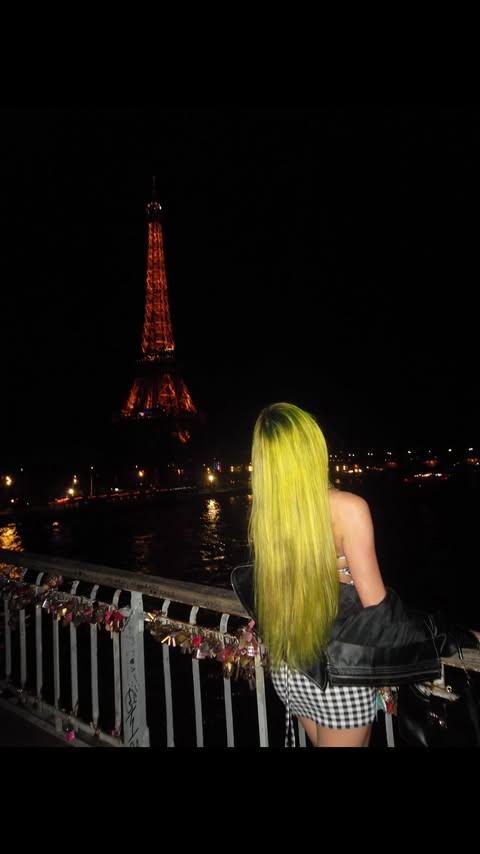 Instagram post by @sheiskings for BandLab. Caption reads: [...] songs to cover bc of the harms😩 btw....