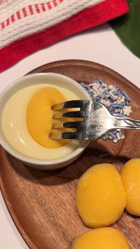 Instagram post by @homemeide for Easy Home Meals. Caption reads: Mini Cheese Mochi Balls with @_easyhomemeals and....